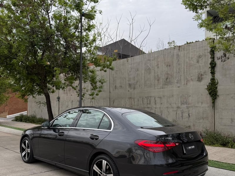 Mercedes-Benz C 200 2023 - Imagen 7 de 20
