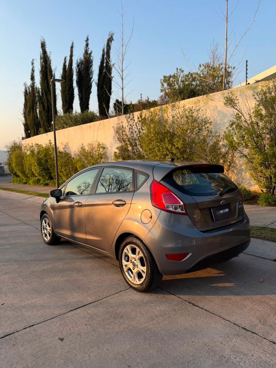 Ford FIESTA  SE 1.6 2014 - Imagen 7 de 20