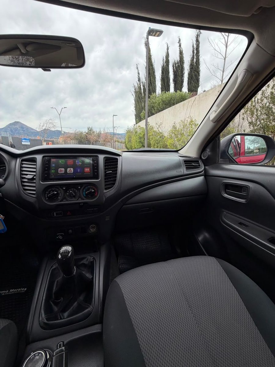Mitsubishi L200 KATANA 4X4 2024 - Imagen 15 de 20