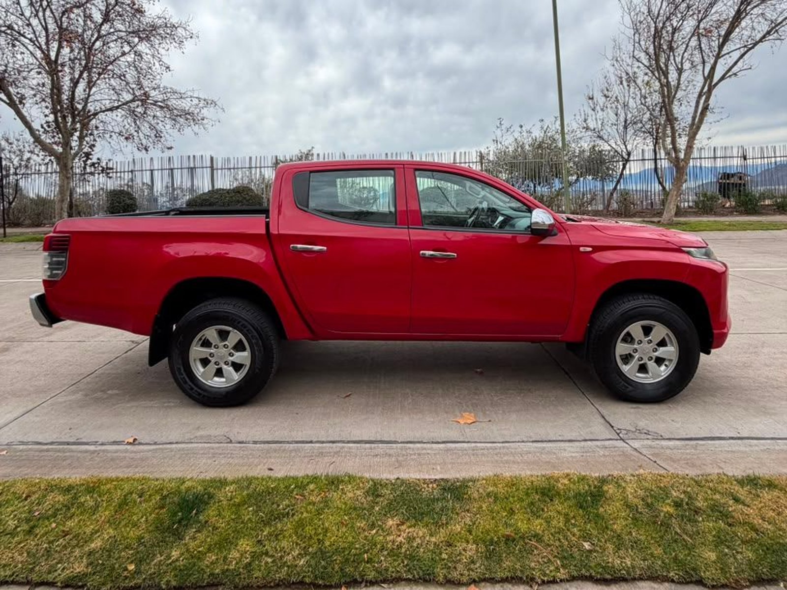 Mitsubishi L200 KATANA 4X4 2024 - Foto 5 de 20