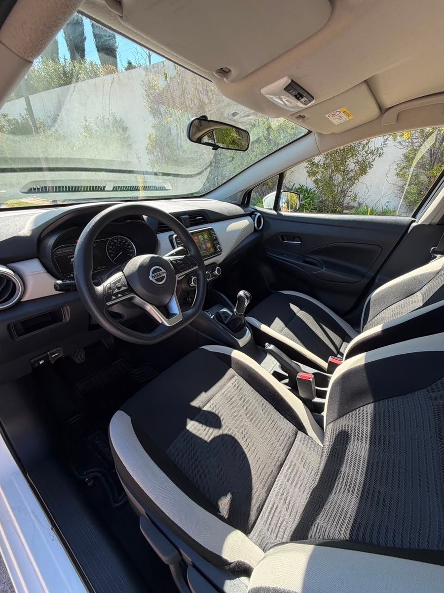 Nissan VERSA ADVANCE MT 2023 - Imagen 9 de 19