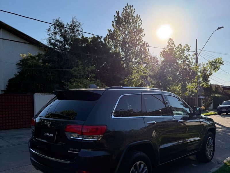 Jeep GRAND CHEROKEE LIMITED 4x4 2017 - Imagen 8 de 20