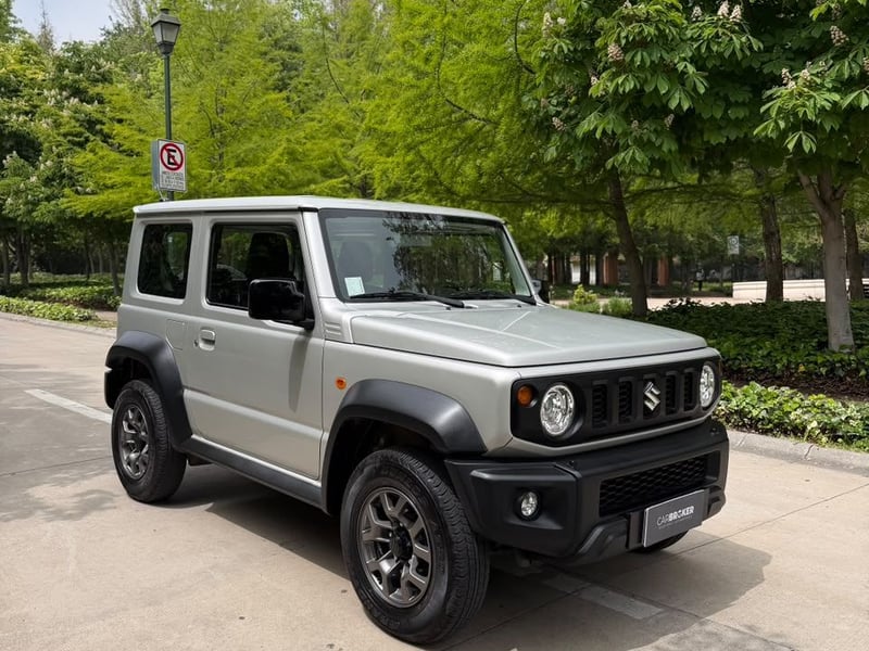 Suzuki JIMNY 1.5 GLX AT 4X4 2023 - Imagen 3 de 20