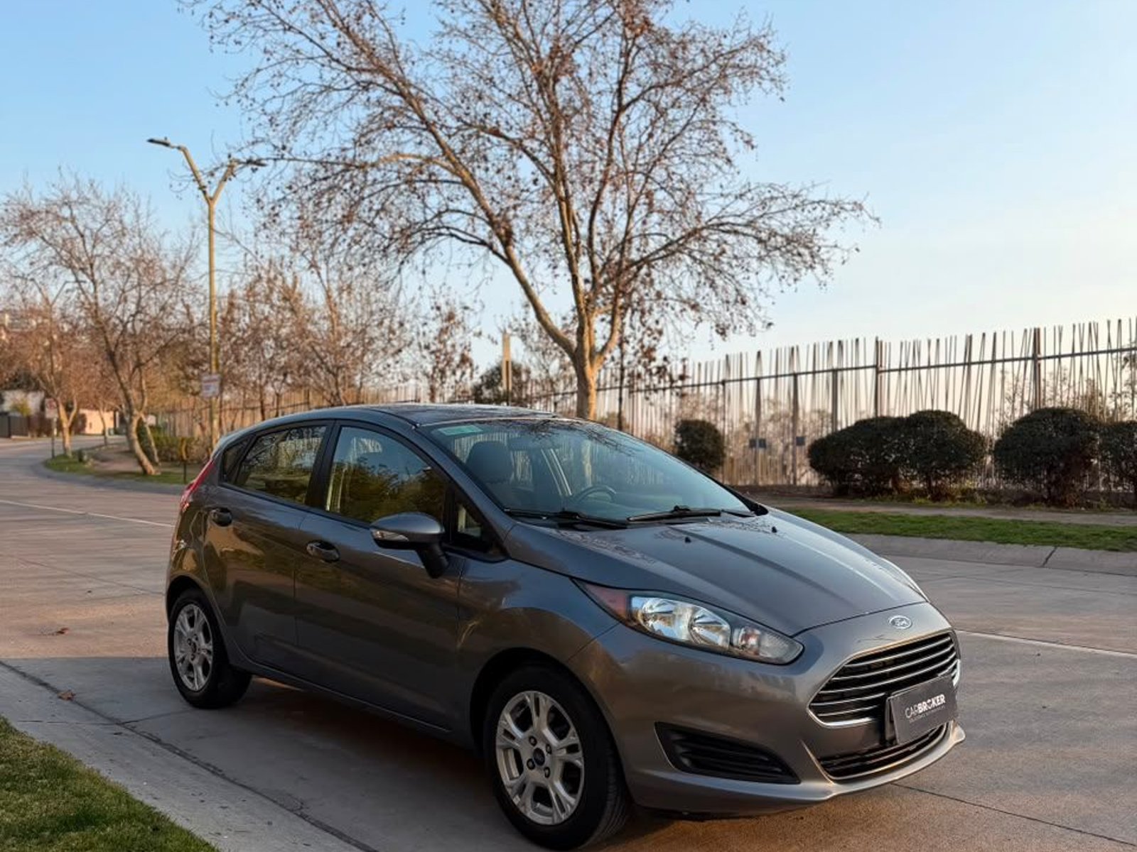 Ford FIESTA  SE 1.6 2014 - Foto 3 de 20
