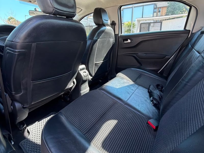 Peugeot 301 ALLURE 1.6 HDI 2022 - Imagen 12 de 20