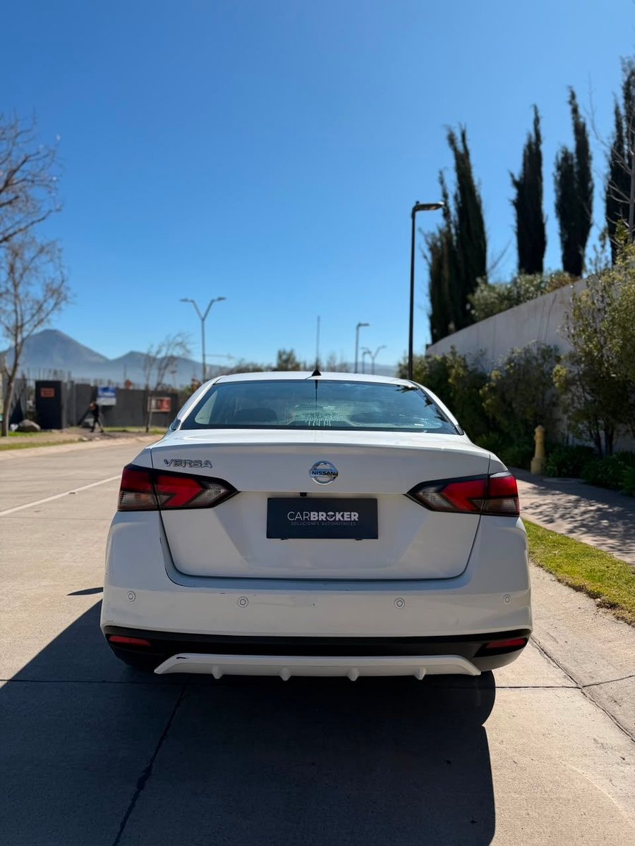 Nissan VERSA ADVANCE MT 2023 - Imagen 6 de 19