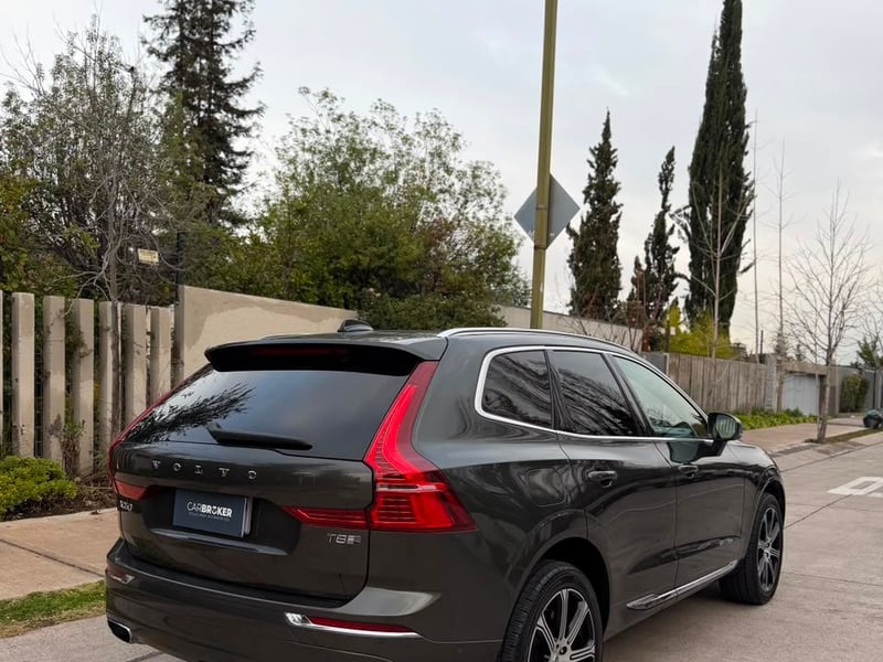 Volvo XC60 T8 RECHARGE INSCRIPTION 2019 - Imagen 6 de 20
