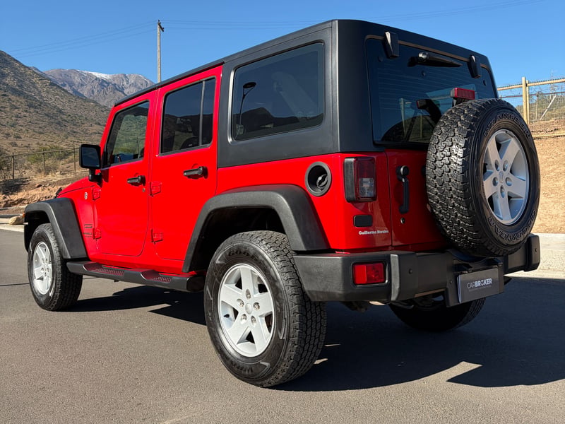Jeep WRANGLER SPORT UNLIMITED 2018 - Imagen 7 de 18