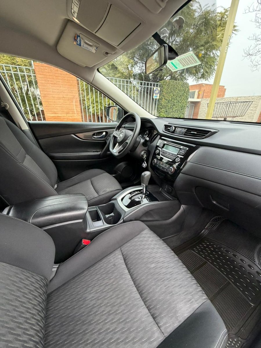 NISSAN XTRAIL SENSE 2.5 AT 2019 - Imagen 12 de 20