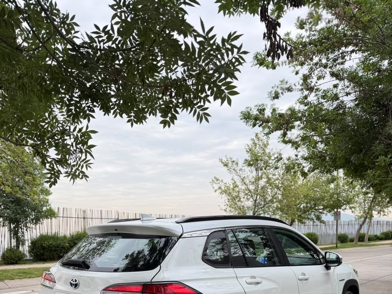 Toyota COROLLA CROSS 1.8 XEI HYBRID 2023 - Imagen 8 de 20