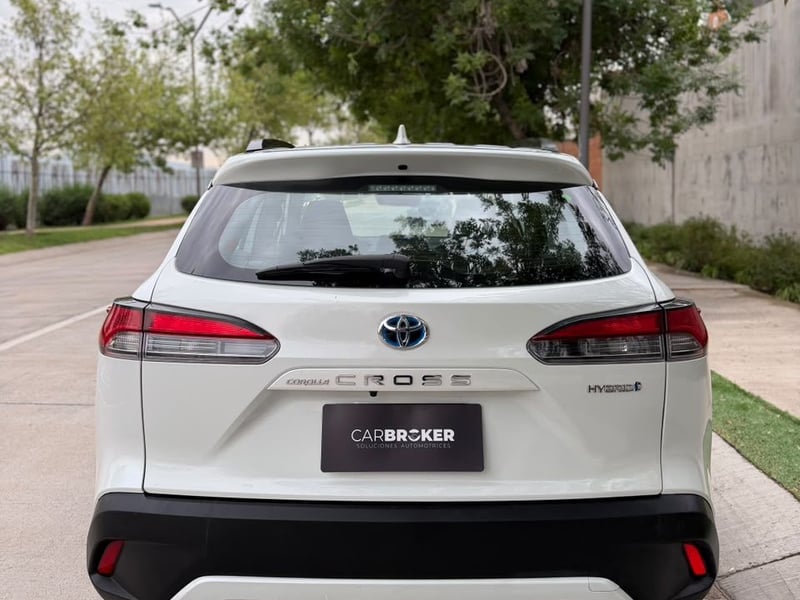 Toyota COROLLA CROSS 1.8 XEI HYBRID 2023 - Imagen 4 de 20