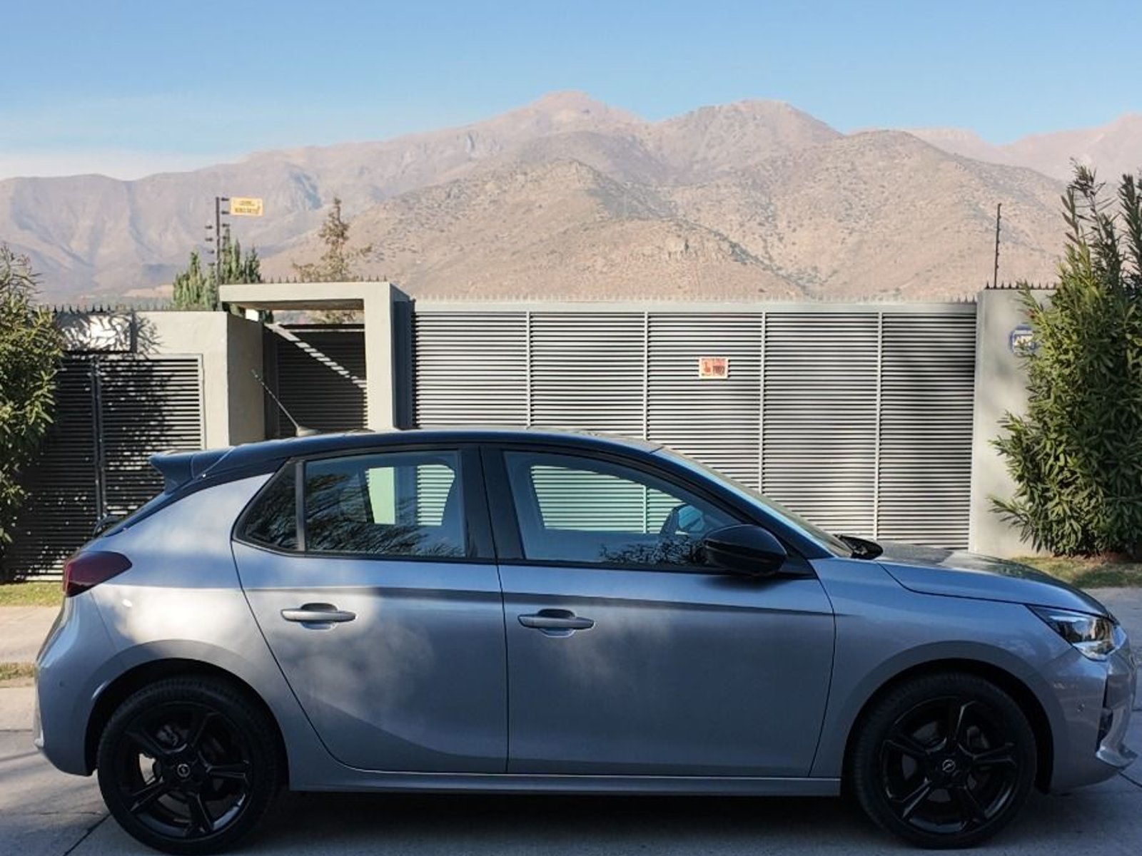 Opel CORSA 1.2 TURBO GS LINE 2022 - Foto 5 de 18