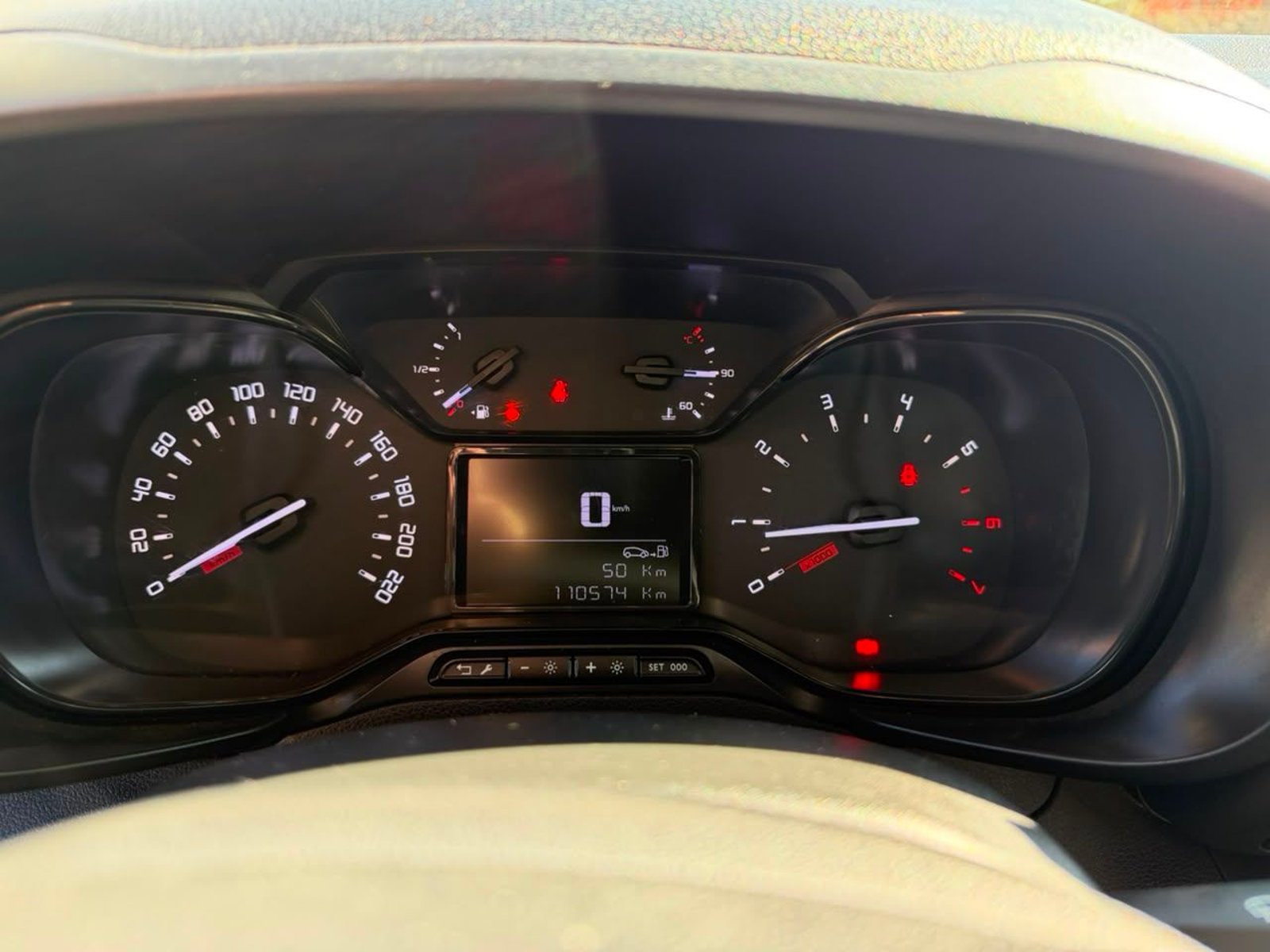 CITROËN BERLINGO 1.6 HDI 2022 - Imagen 13 de 20