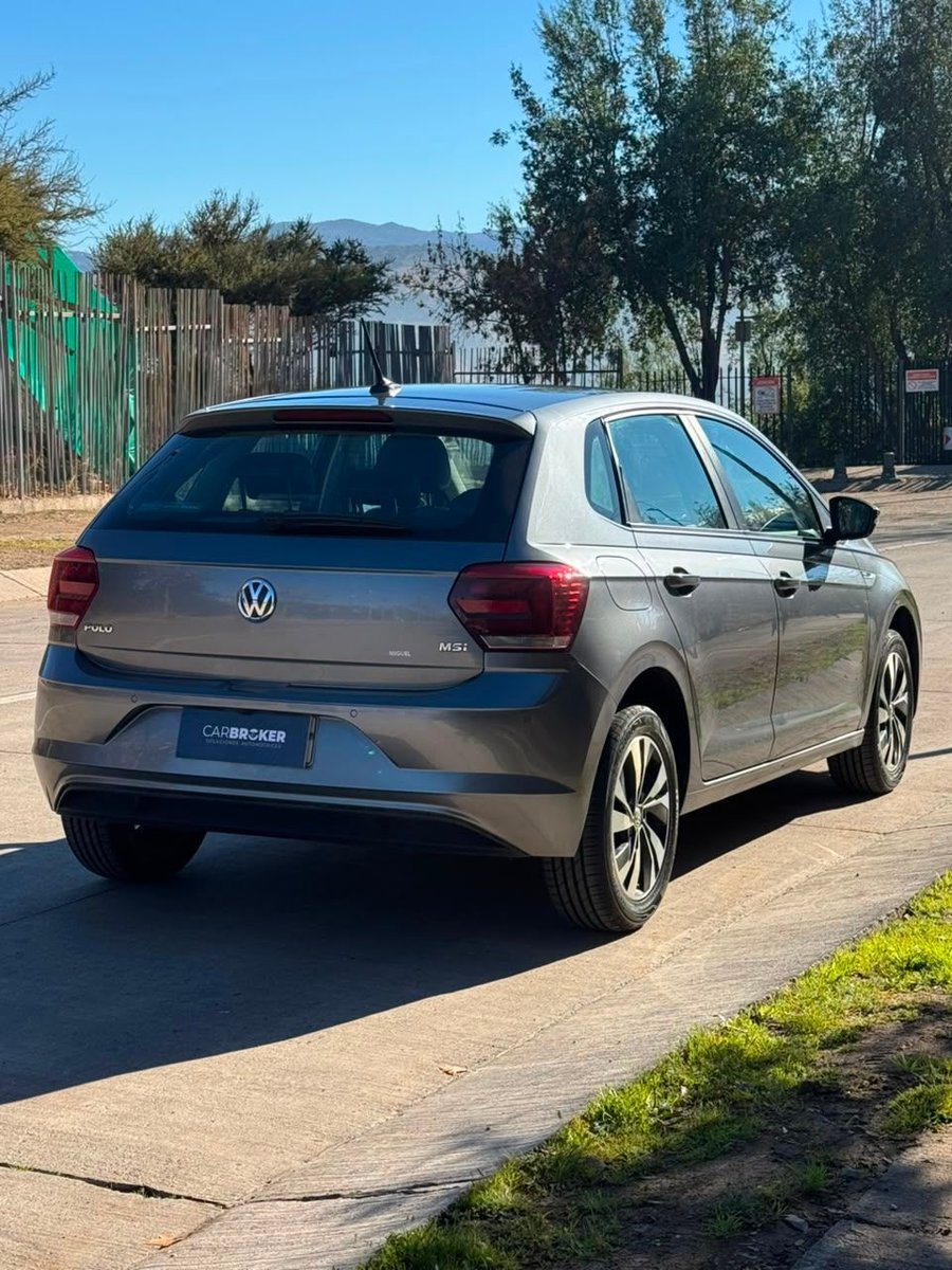 Volkswagen POLO 1.6 HIGHLINE MT 2021 - Imagen 8 de 15