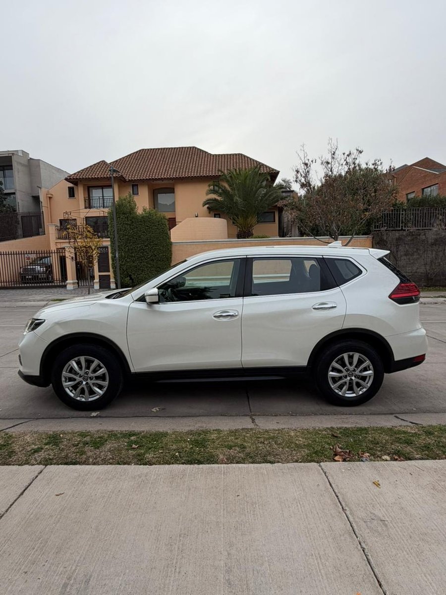 NISSAN XTRAIL SENSE 2.5 AT 2019 - Imagen 7 de 20