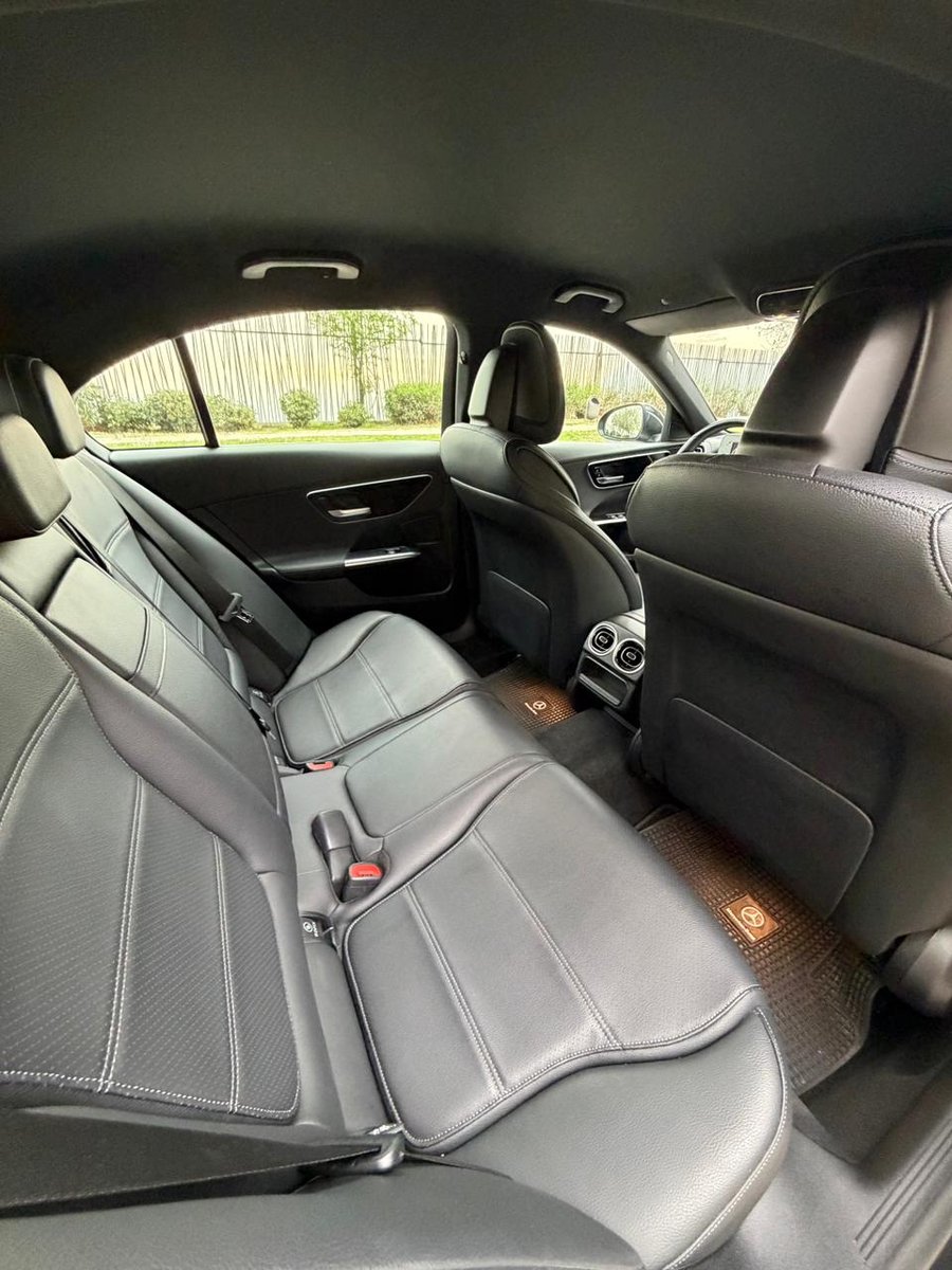 Mercedes-Benz C 200 2023 - Imagen 16 de 20