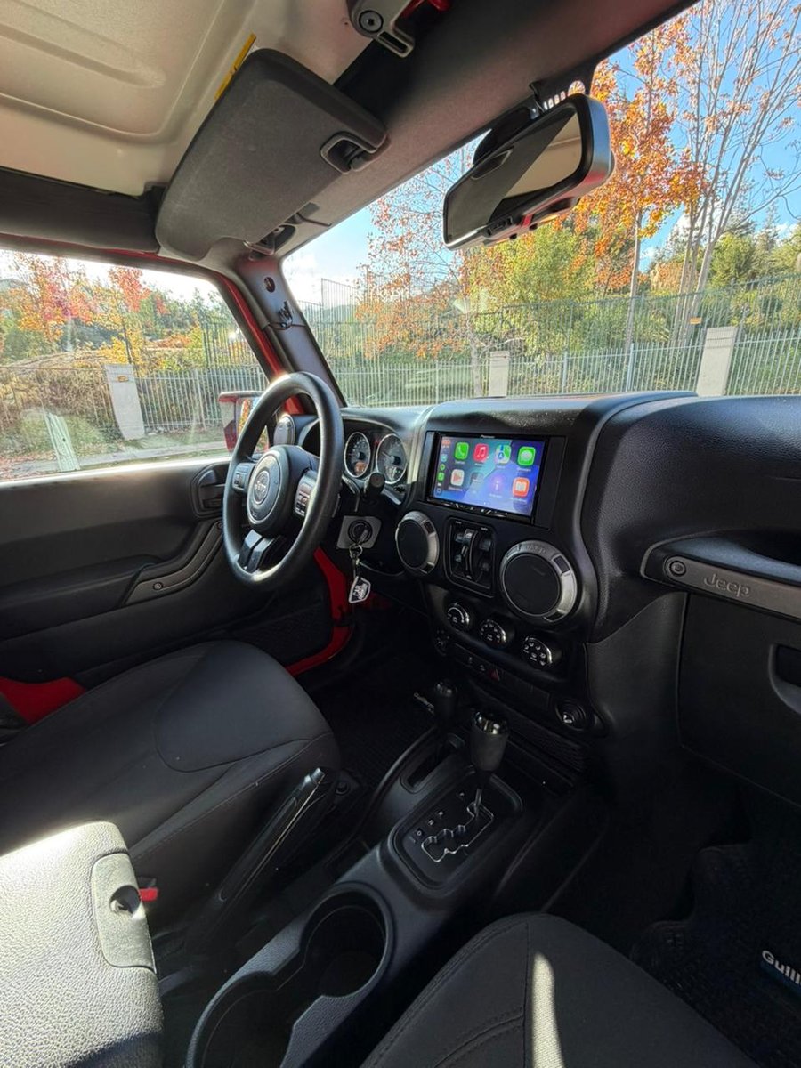 JEEP WRANGLER SPORT UNLIMITED 2018 - Imagen 17 de 18