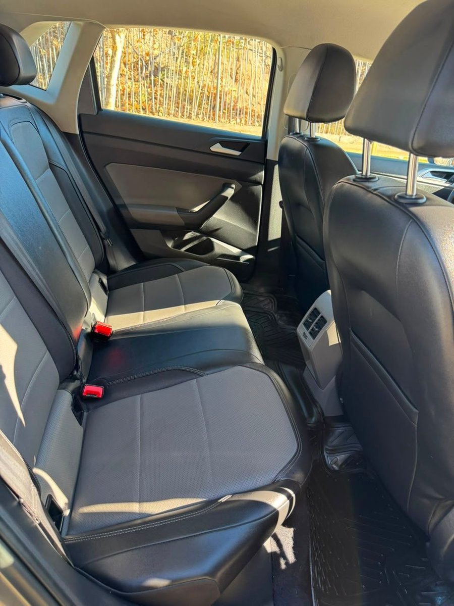 Volkswagen POLO 1.6 HIGHLINE MT 2021 - Imagen 11 de 15