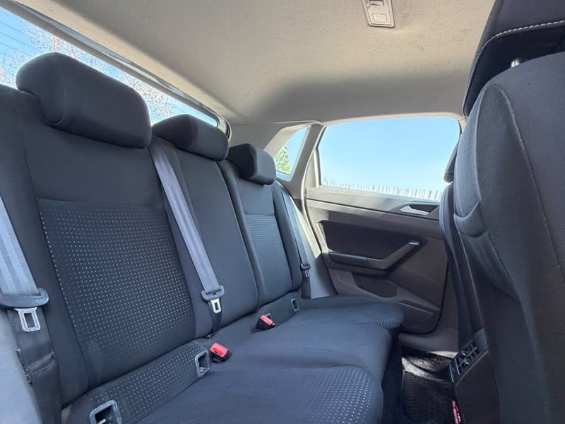 Volkswagen POLO 1.6 COMFORTLINE MT 2021 - Imagen 16 de 20