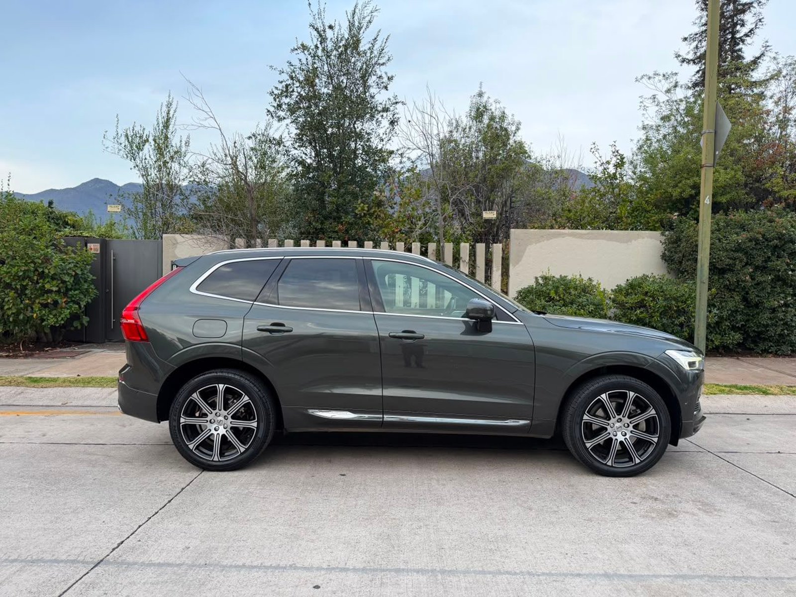 Volvo XC60 T8 RECHARGE INSCRIPTION 2019 - Foto 5 de 20