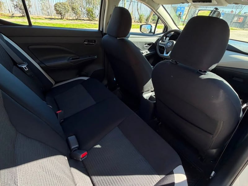 Nissan VERSA ADVANCE MT 2023 - Imagen 15 de 19