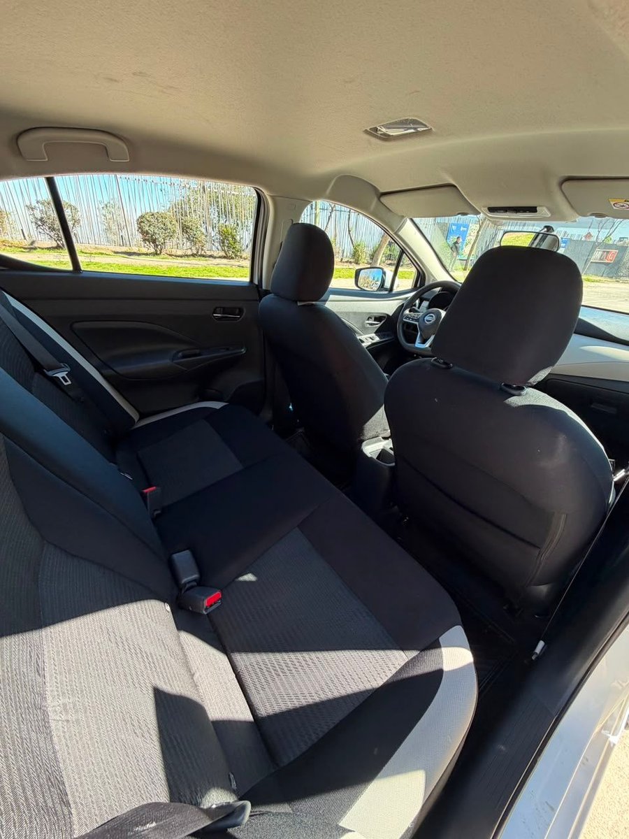 Nissan VERSA ADVANCE MT 2023 - Imagen 15 de 19
