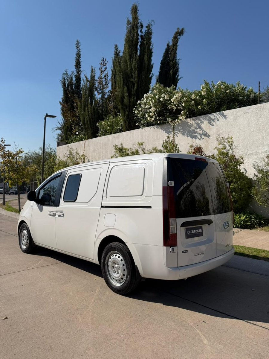 HYUNDAI STARIA CARGO 2022 - Foto 5 de 16