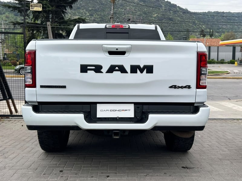 RAM 1500 BIGHORN 3.6 E TORQUE 2022 - Imagen 5 de 20