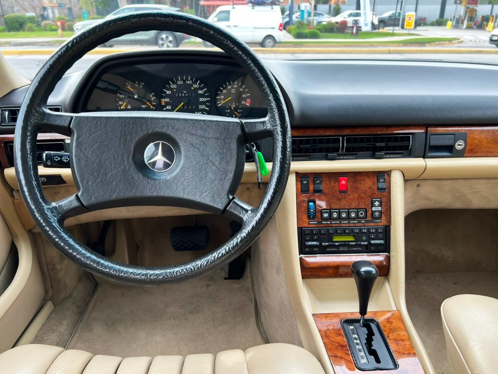 Mercedes-Benz 280 SE ÚNICO DUEÑO 1985 - Imagen 11 de 20