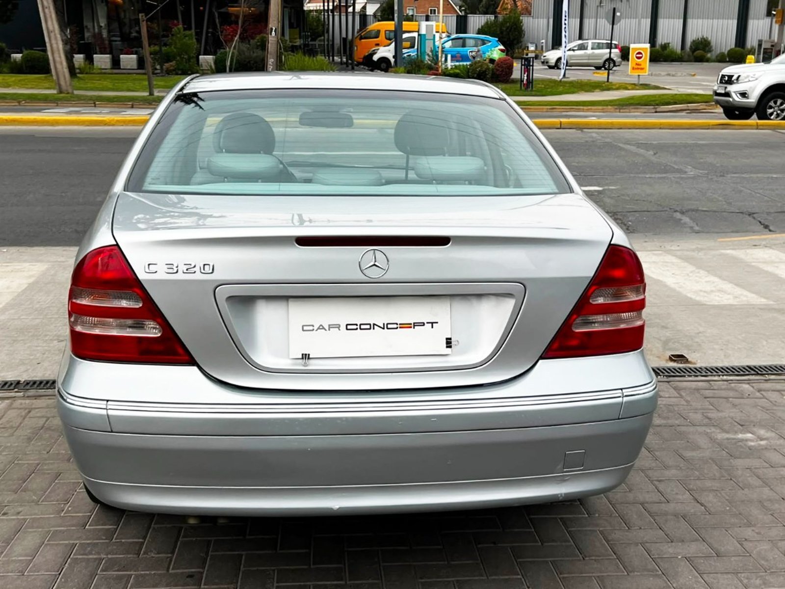 Mercedes-Benz C320 ELEGANCE W203 2001 - Foto 5 de 20