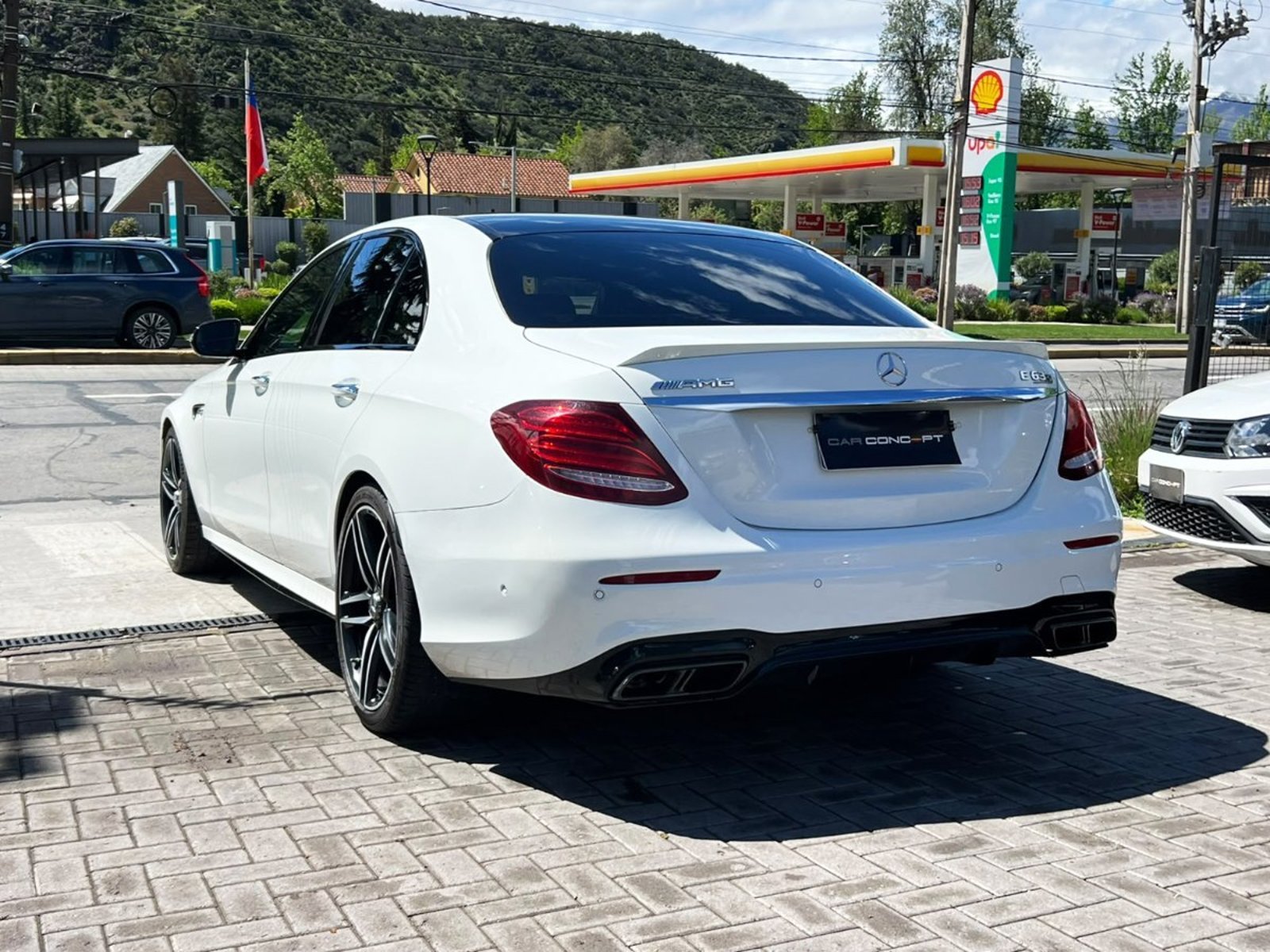 Mercedes-Benz E63 AMG S 4MATIC+ 2018 - Foto 4 de 20