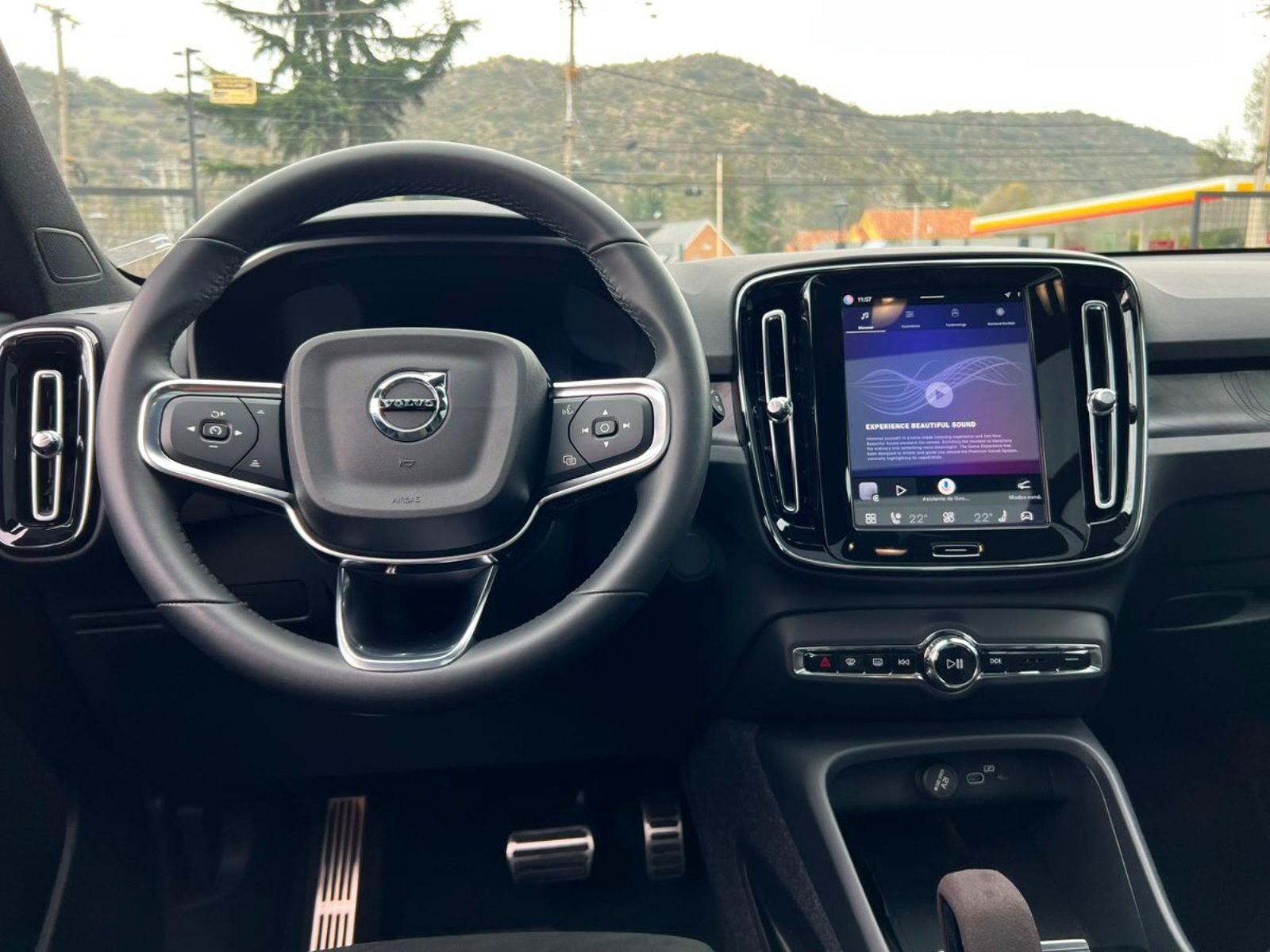 Volvo EX40 P8 AWD 2025 - Imagen 11 de 19
