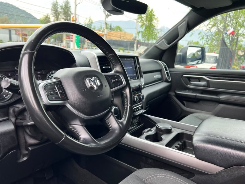 RAM 1500 BIGHORN 3.6 E TORQUE 2022 - Imagen 12 de 20