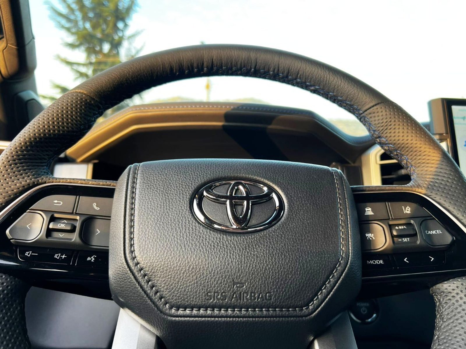 TOYOTA TUNDRA PLATINUM I FORCE V6 2026 - Imagen 13 de 20