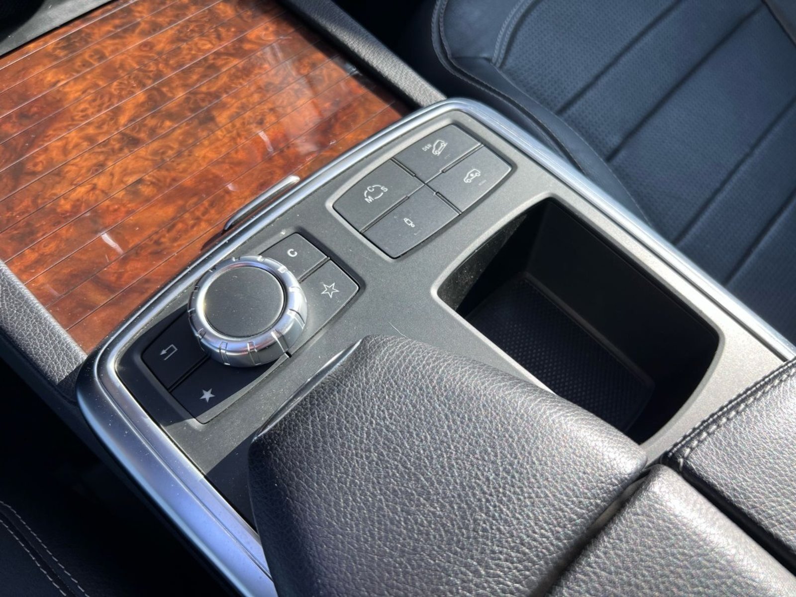 Mercedes-Benz ML 63 AMG 2014 - Imagen 19 de 20