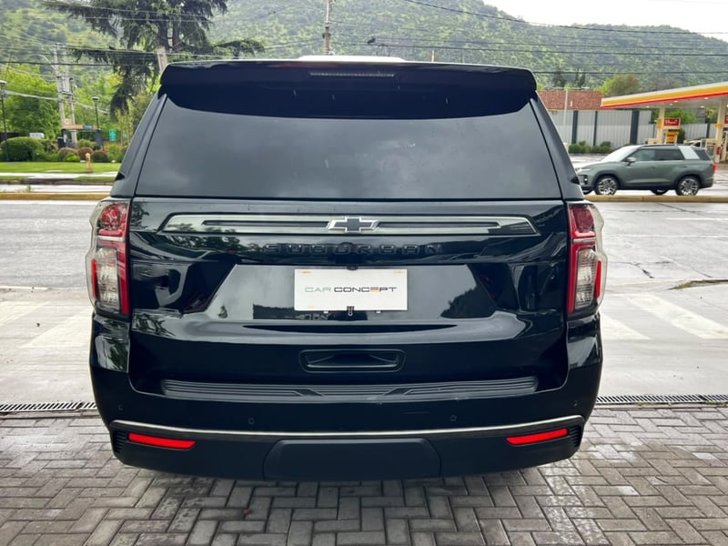 Chevrolet SUBURBAN Z71 2022 - Imagen 5 de 20