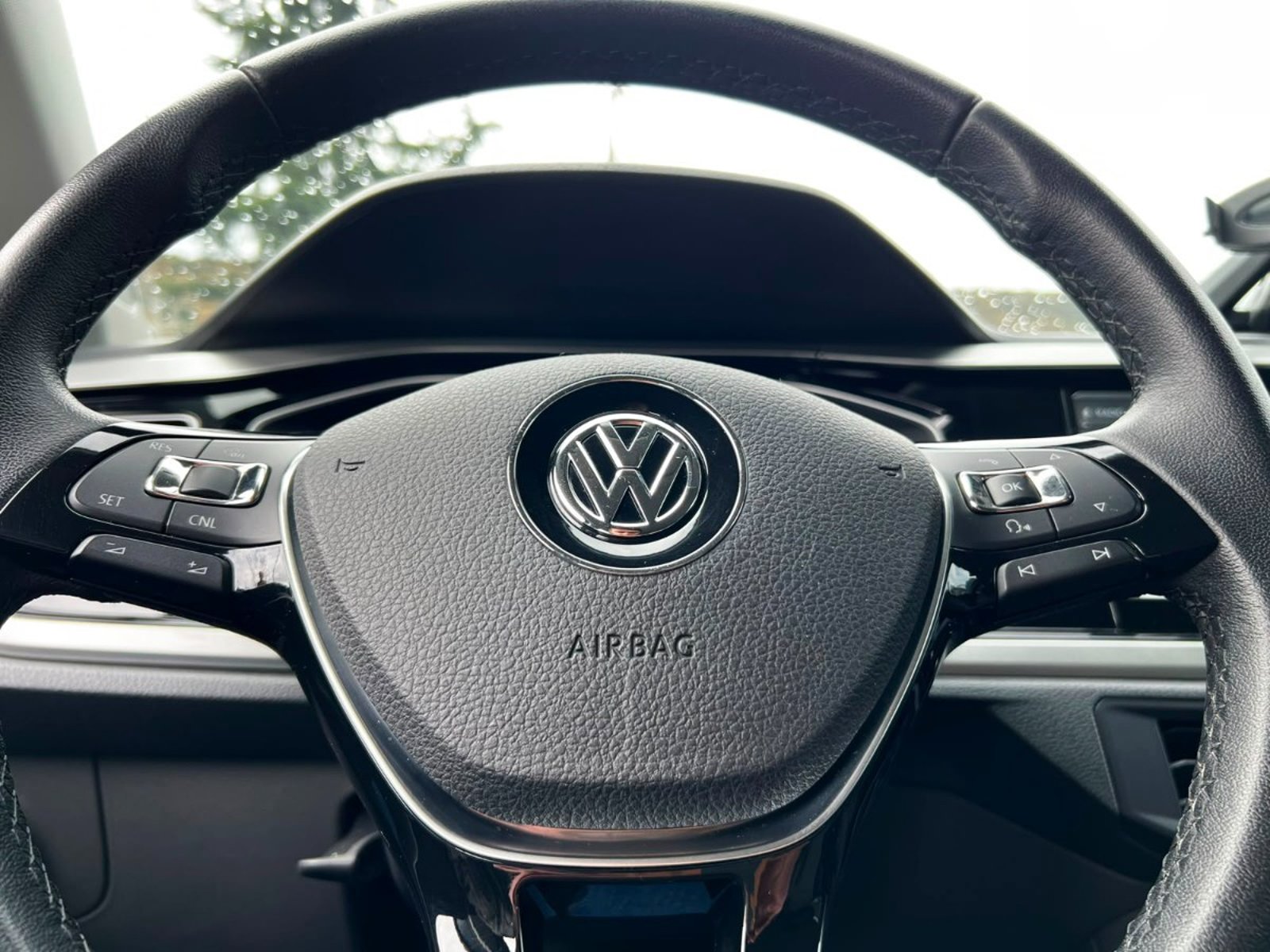 Volkswagen POLO HIGHLINE 1.6 MT 2021 - Imagen 11 de 20