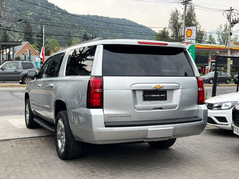 Chevrolet SUBURBAN LT 5.3 BLINDADA 2021 - Imagen 6 de 20