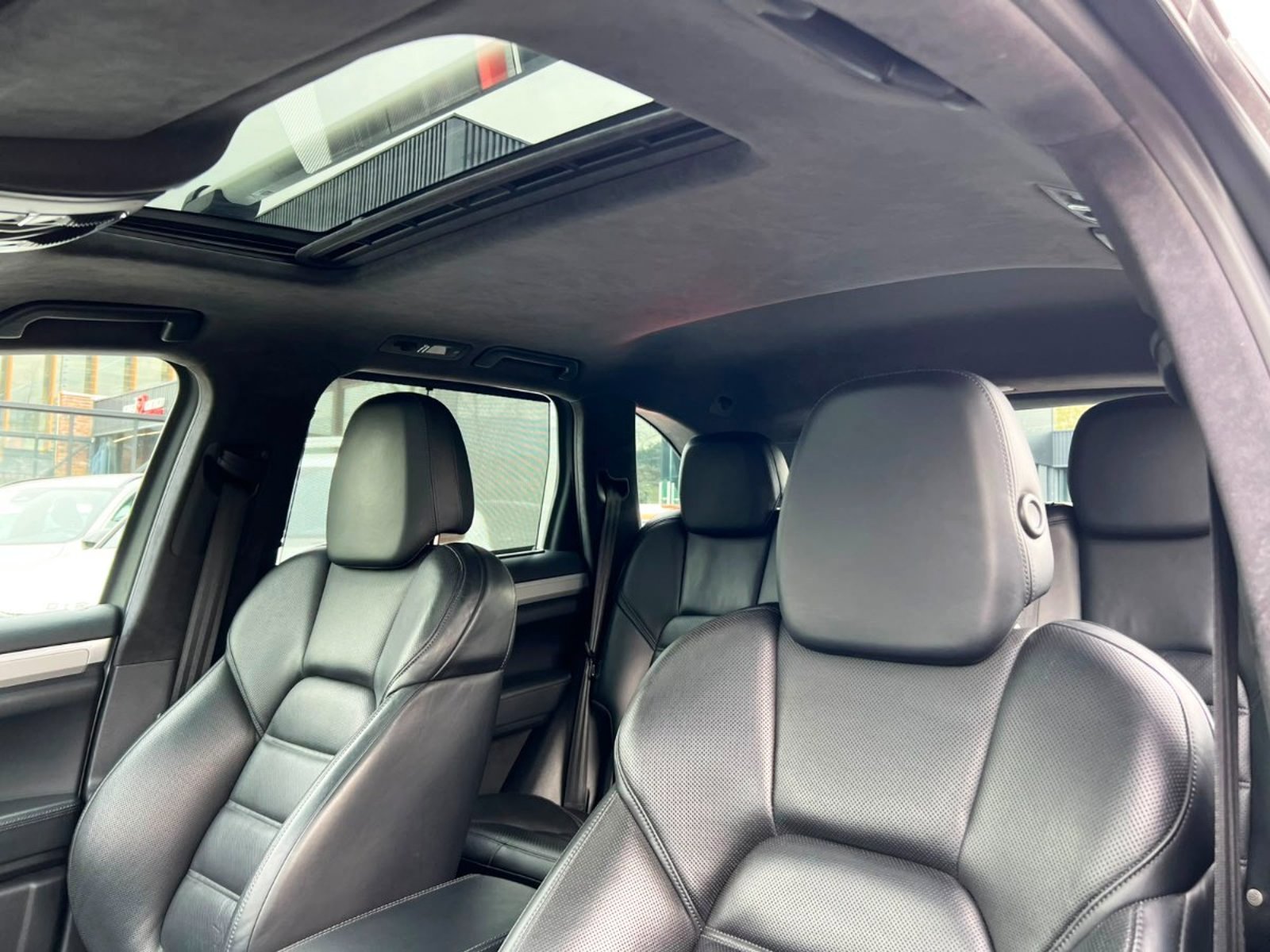Porsche CAYENNE TURBO 4.8 2015 - Imagen 20 de 20