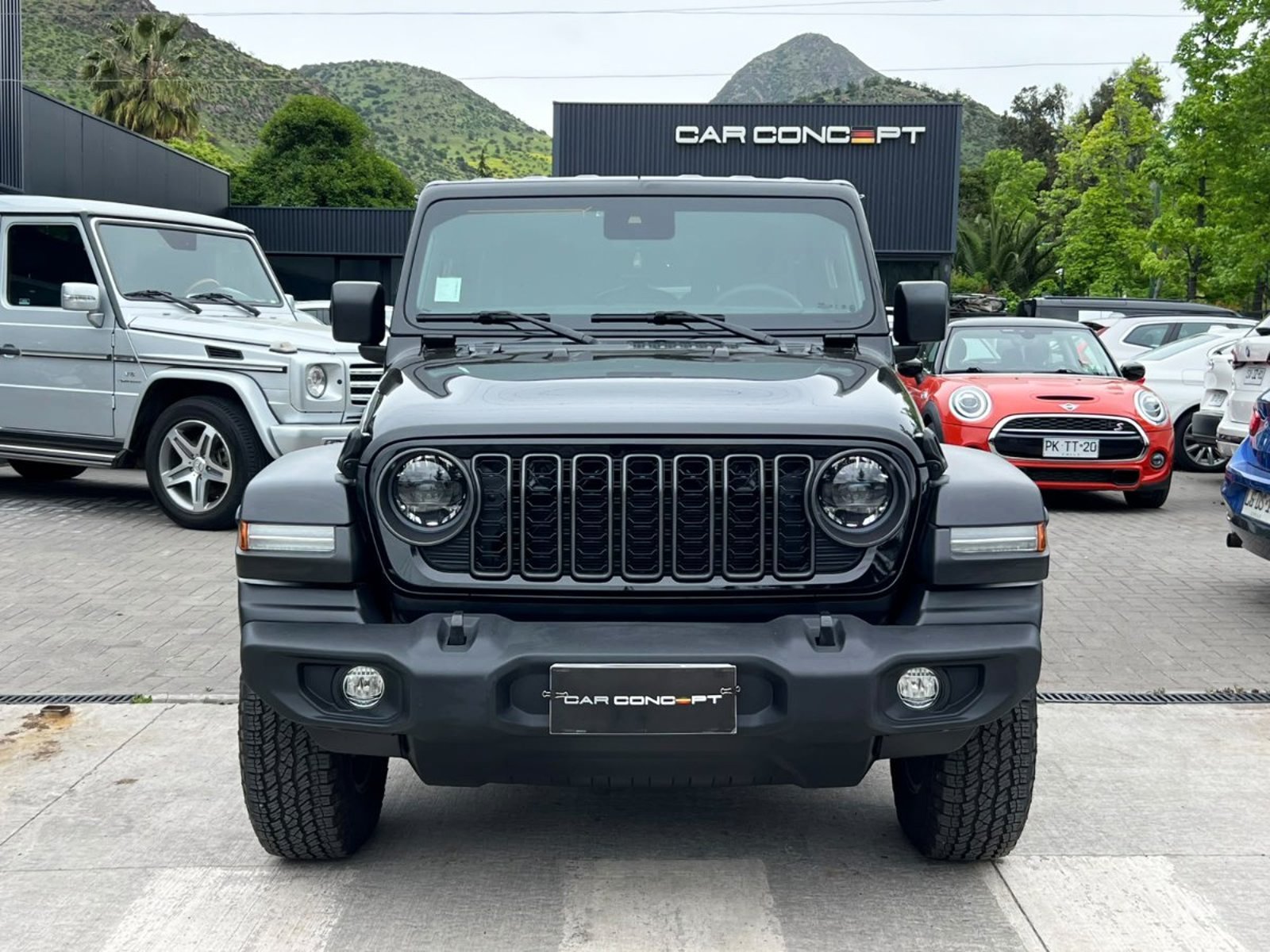 Jeep WRANGLER SPORT 4X4 2.0 2025 - Foto 2 de 20