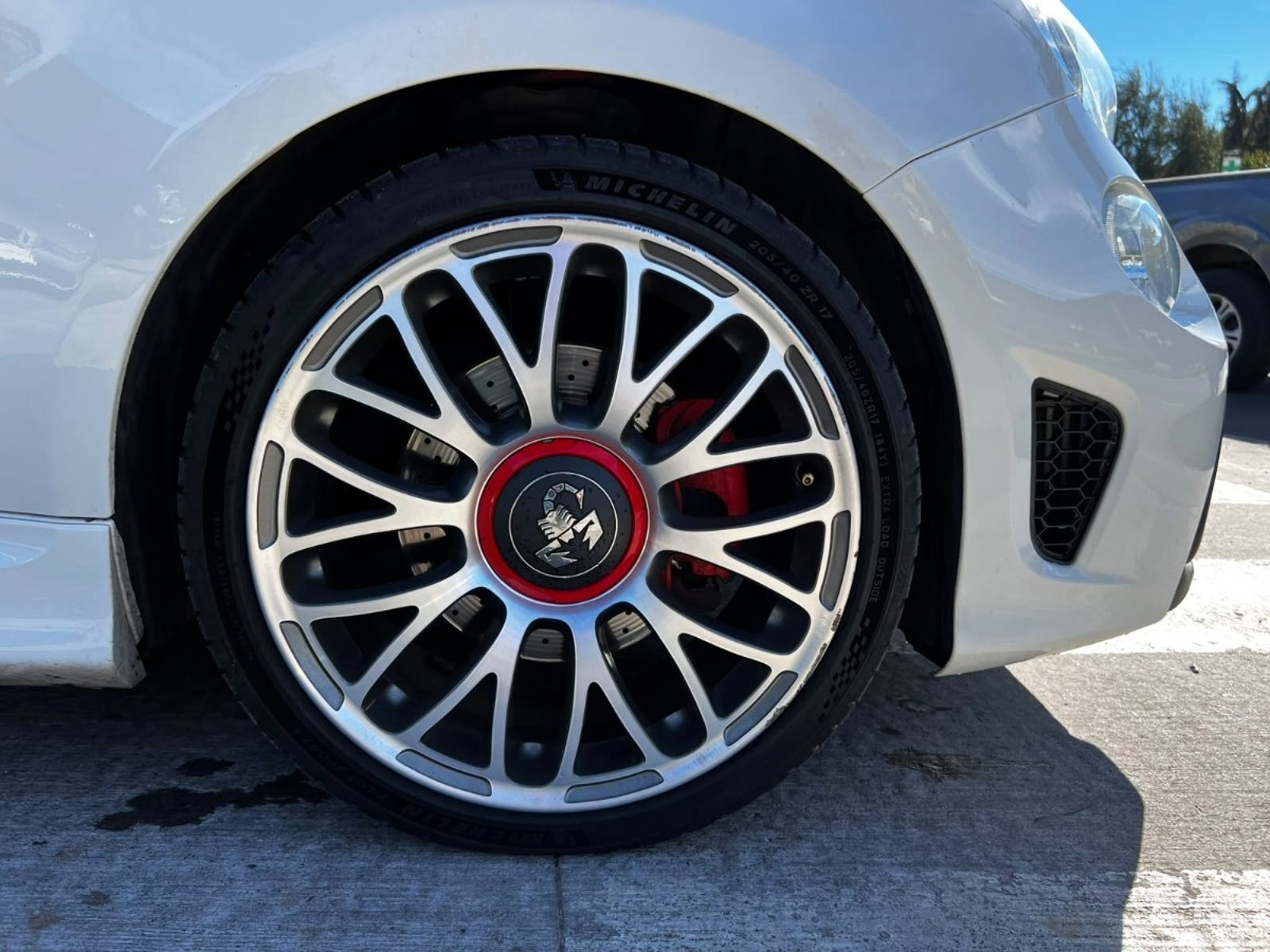 ABARTH 595 TJET 1.4 2018 - Imagen 10 de 20