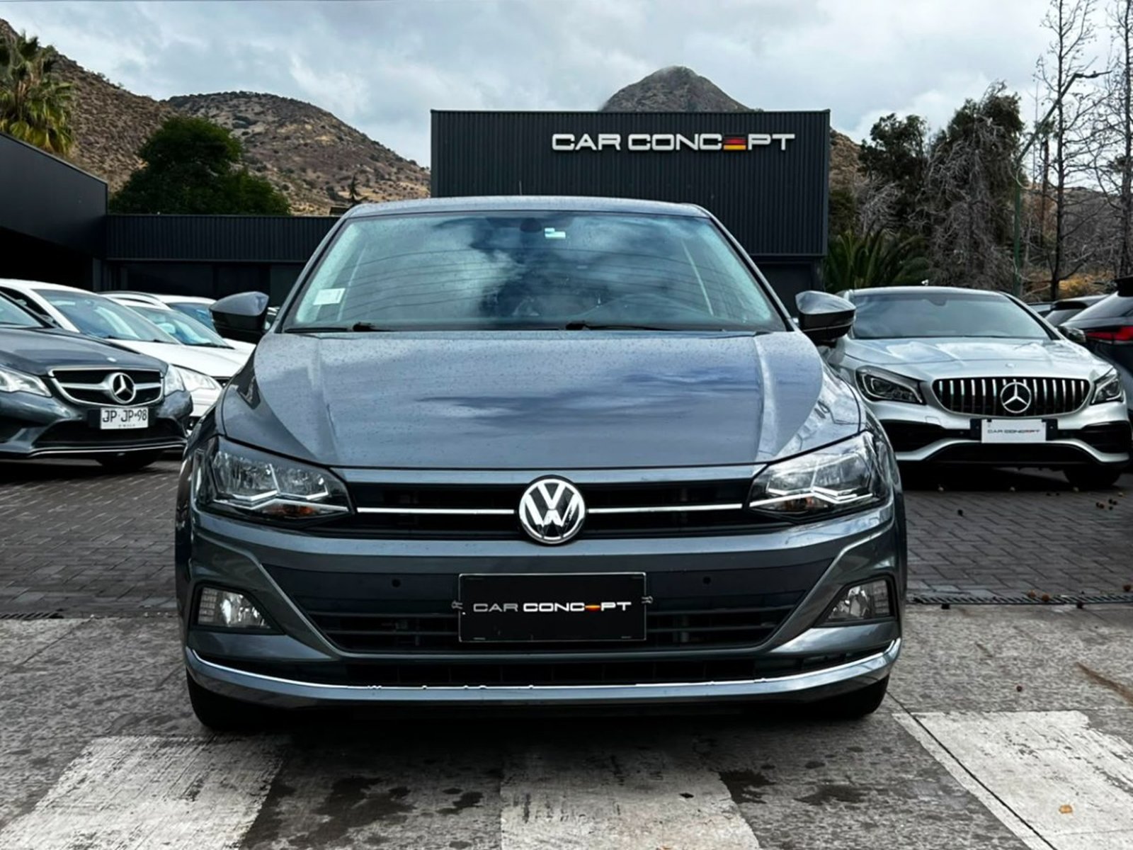 Volkswagen POLO HIGHLINE 1.6 MT 2021 - Foto 2 de 20