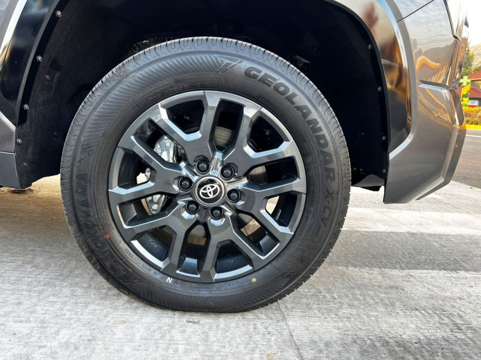 TOYOTA TUNDRA PLATINUM I FORCE V6 2026 - Imagen 10 de 20