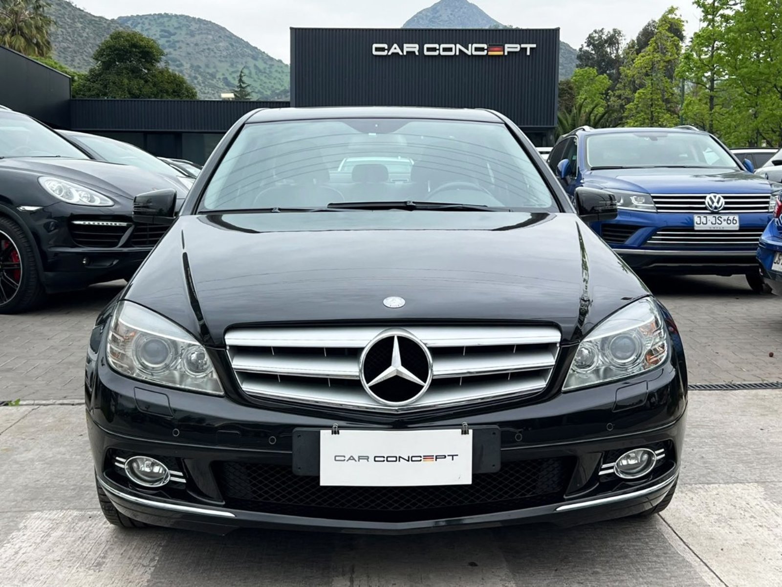 Mercedes-Benz C300 AVANTGARDE V6 2010 - Foto 2 de 20