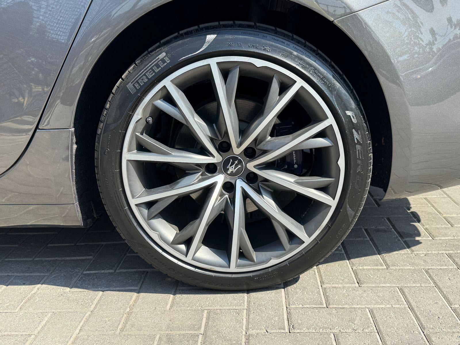 MASERATI GHIBLI GT HIBRIDO 2022 - Imagen 7 de 19