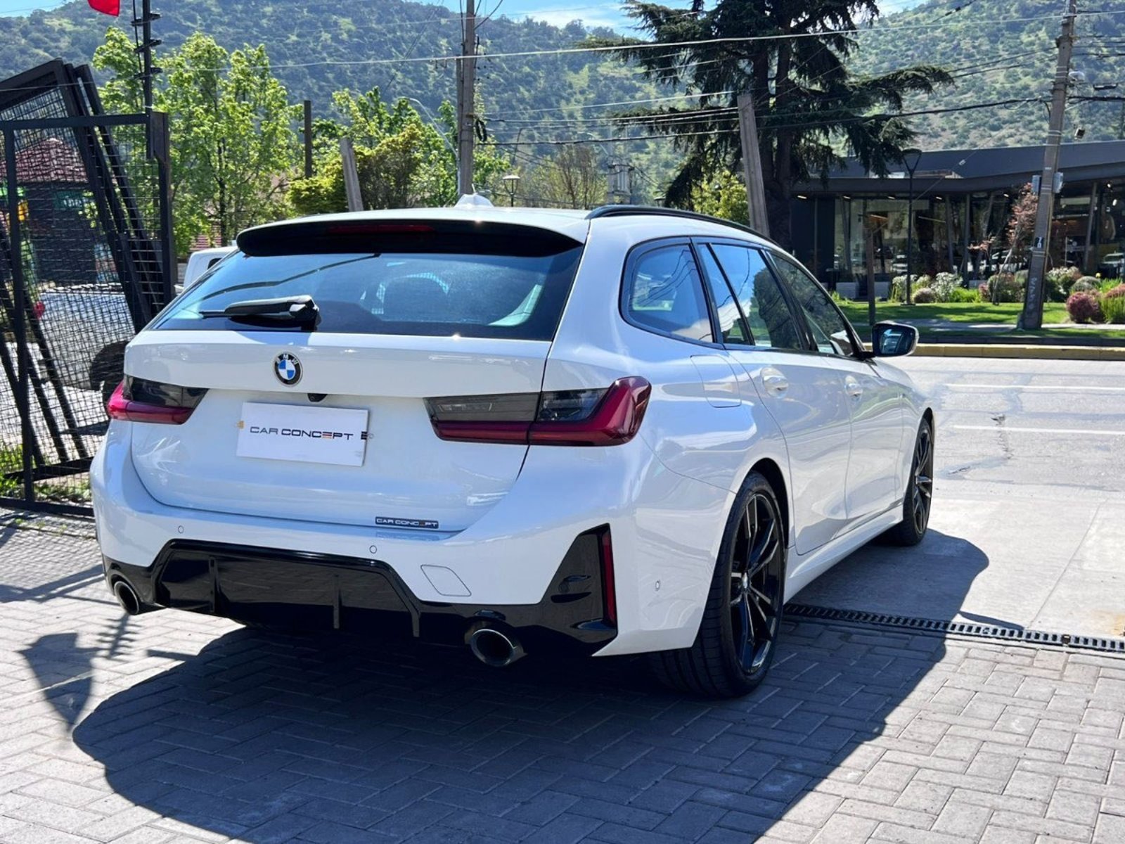 BMW 330I M SPORT TOURING 2.0 2023 - Imagen 6 de 20