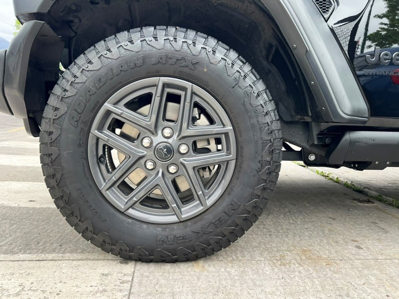 Jeep WRANGLER SPORT 4X4 2.0 2025 - Imagen 8 de 20