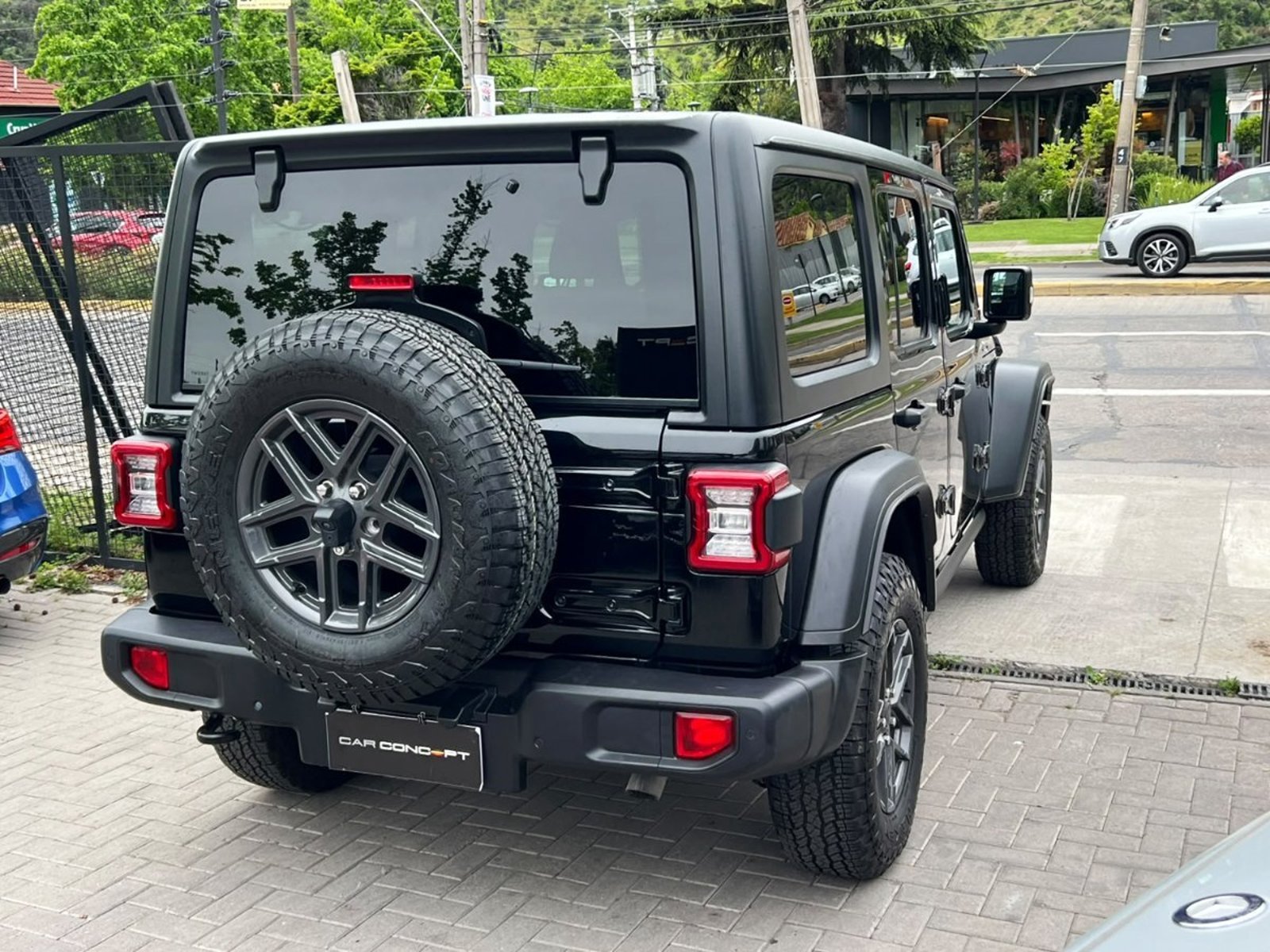 Jeep WRANGLER SPORT 4X4 2.0 2025 - Foto 4 de 20