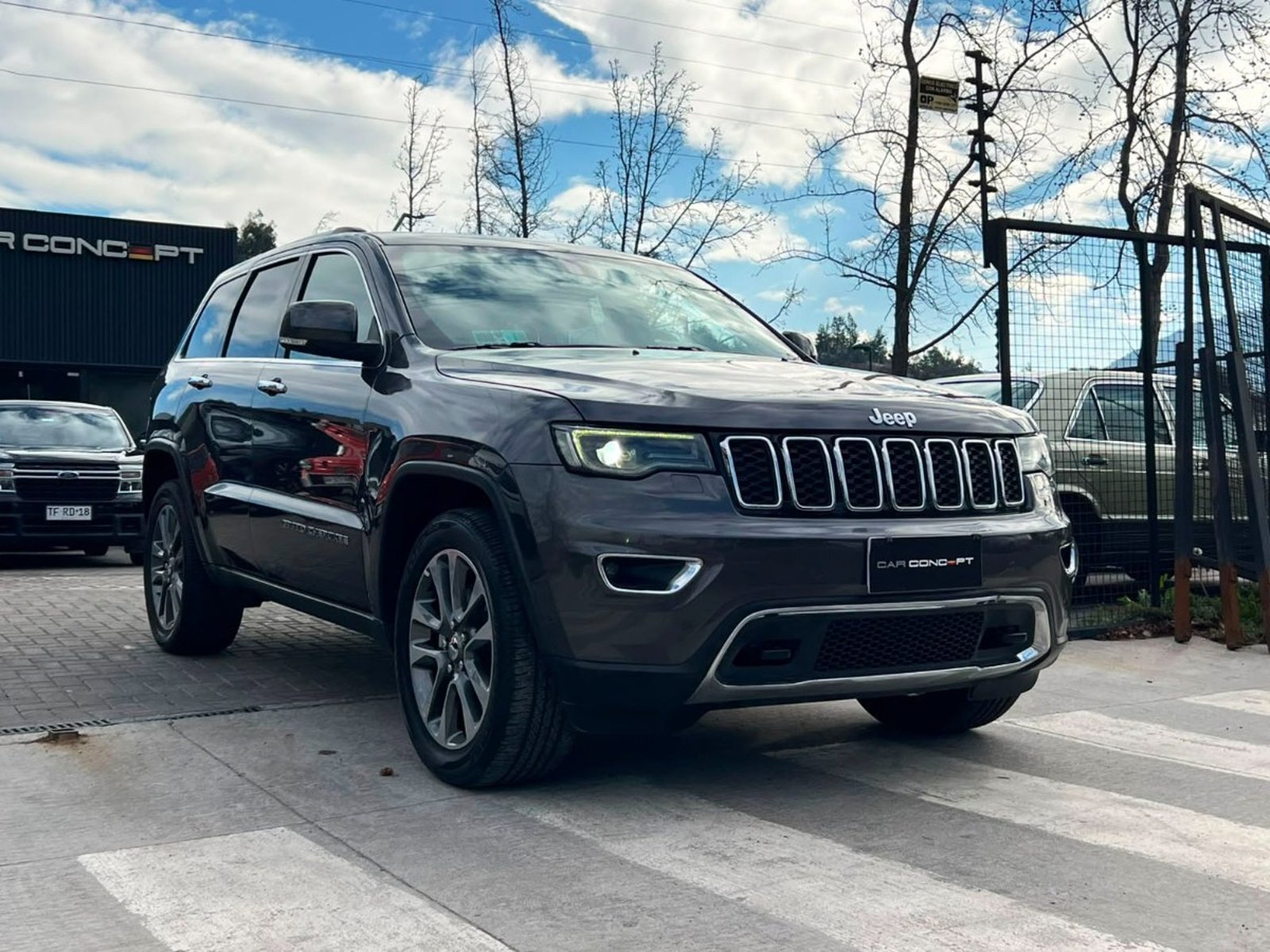 Jeep GRAND CHEROKEE LIMITED 3.6 LX 2018 - Imagen 3 de 20