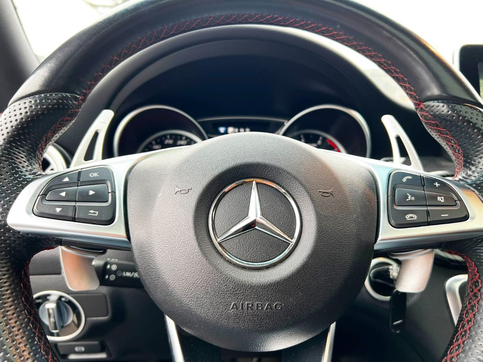 Mercedes-Benz CLA 45 AMG 4MATIC 2017 - Imagen 12 de 20
